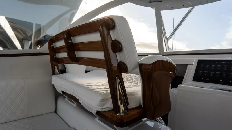 Slide: The Image of Front Runner W/A 2026 - 5797266