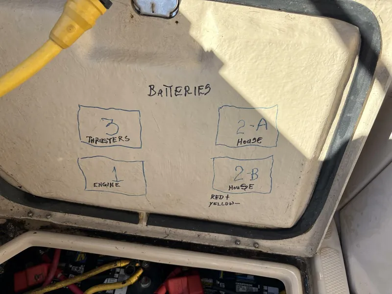 Slide: The Image of Ranger Tug R-27 Battery hatch - 5801142