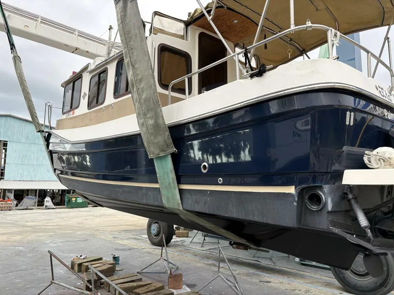 Slide: The Image of Ranger Tug R-27 Haul out - 5801333