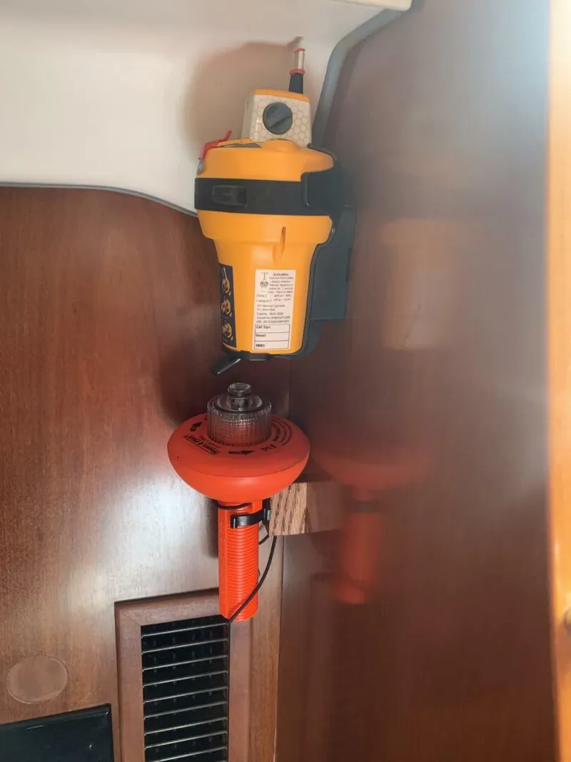 Slide: The Image of Beneteau 36 Center Cockpit 2000 - 5797475