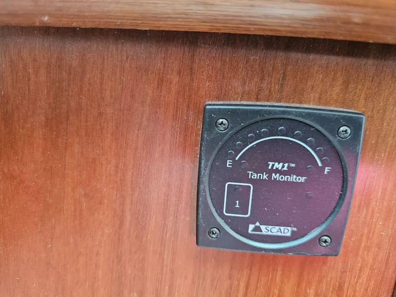 Slide: The Image of Beneteau 36 Center Cockpit 2000 - 5797423