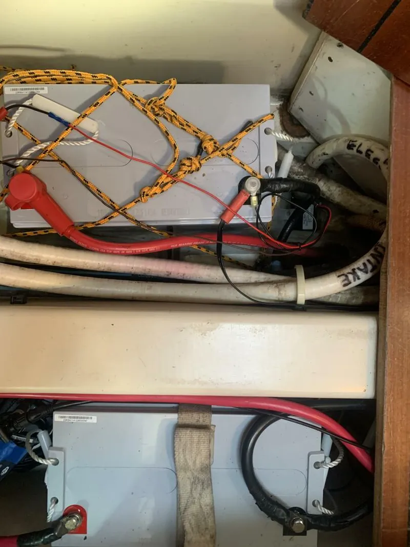 Slide: The Image of Beneteau 36 Center Cockpit 2000 - 5797457