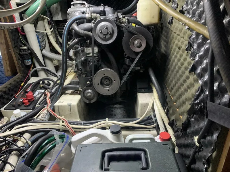 Slide: The Image of Beneteau 36 Center Cockpit 2000 - 5797459