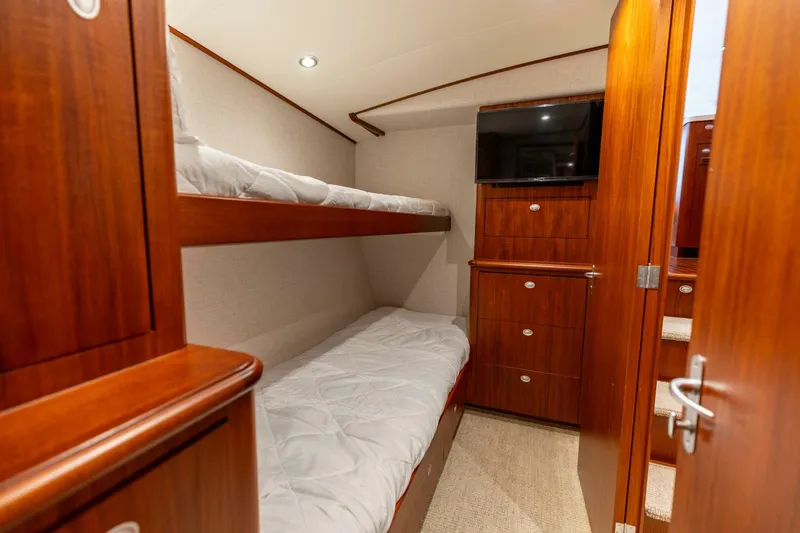 Slide: The Image of 2006 Jim Smith 68 Convertible- STBD Bunks - 5835661