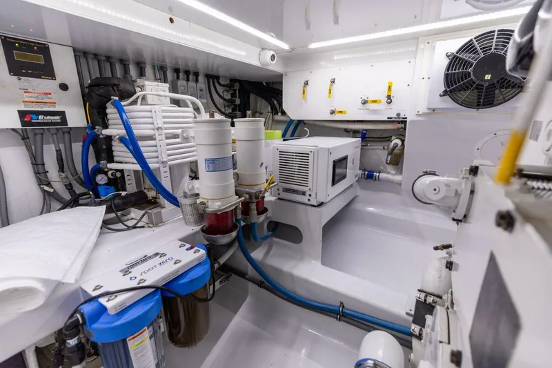 Slide: The Image of 2006 Jim Smith 68 Convertible- Engine Room - 5835589