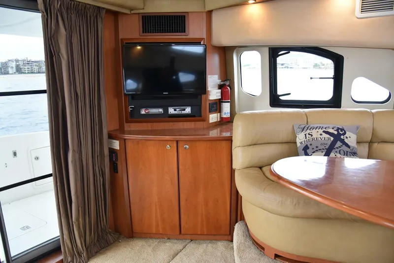 Slide: The Image of 2010 38 Silveron Sedan Bridge - Pura Vida - 5852657