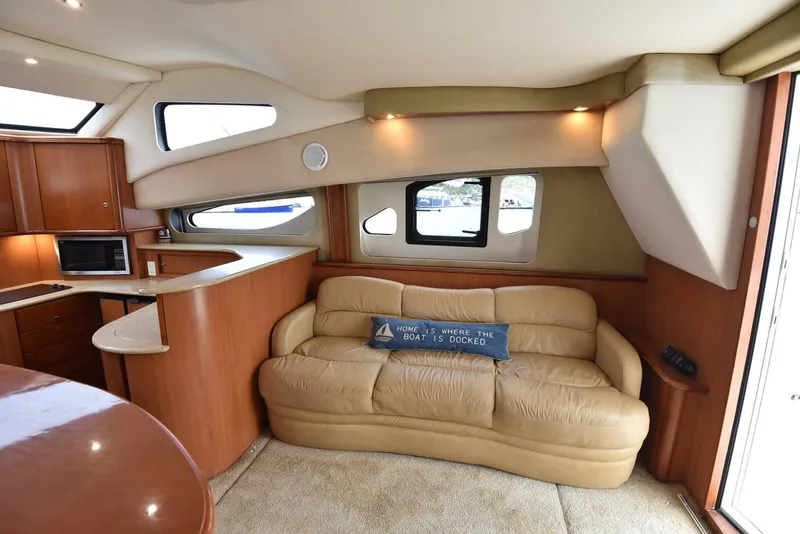 Slide: The Image of 2010 38 Silveron Sedan Bridge - Pura Vida - 5852670