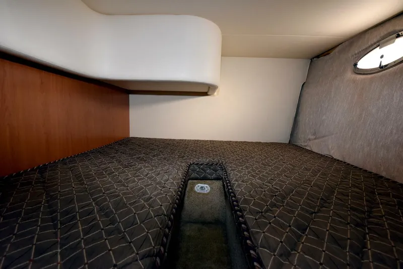 Slide: The Image of 2010 38 Silveron Sedan Bridge - Pura Vida - 5852665