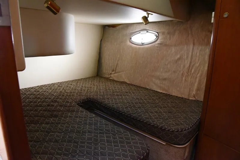 Slide: The Image of 2010 38 Silveron Sedan Bridge - Pura Vida - 5852668