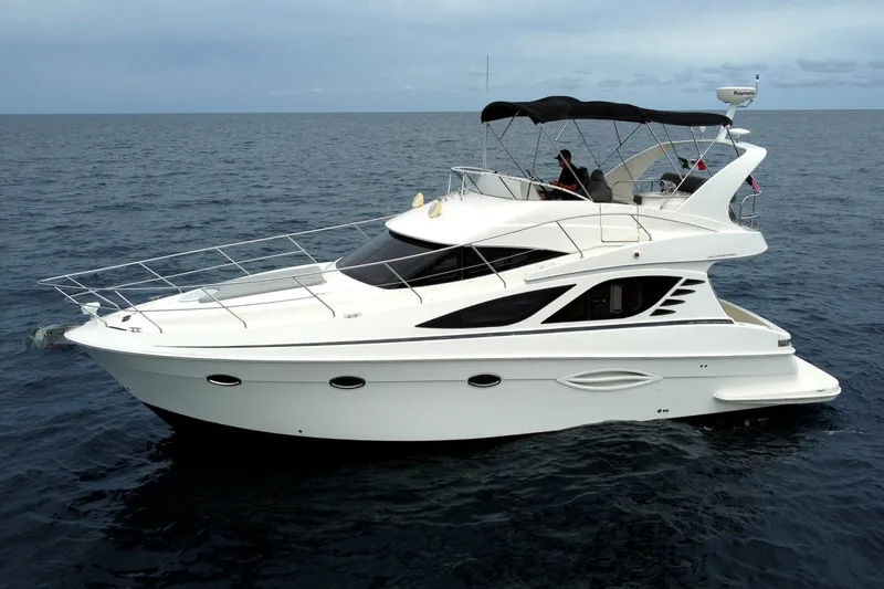 Slide: The Image of 2010 38 Silveron Sedan Bridge - Pura Vida - 5852681