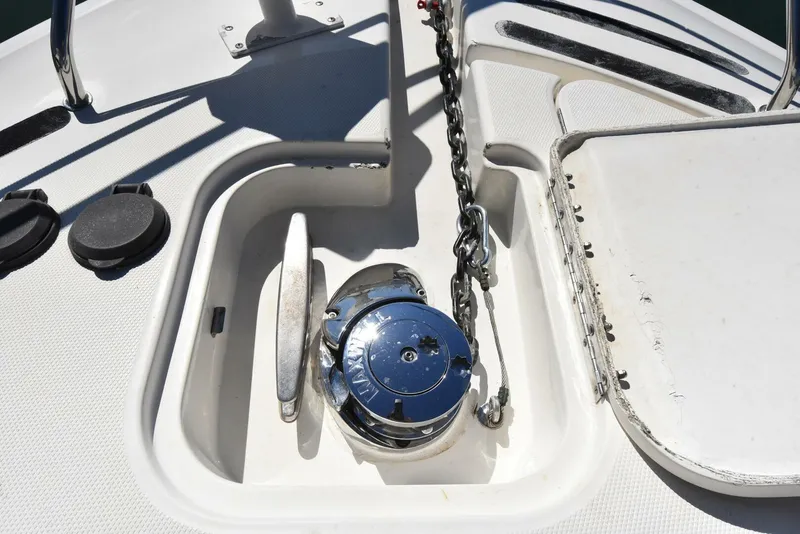 Slide: The Image of 2010 38 Silveron Sedan Bridge - Pura Vida - 5852690