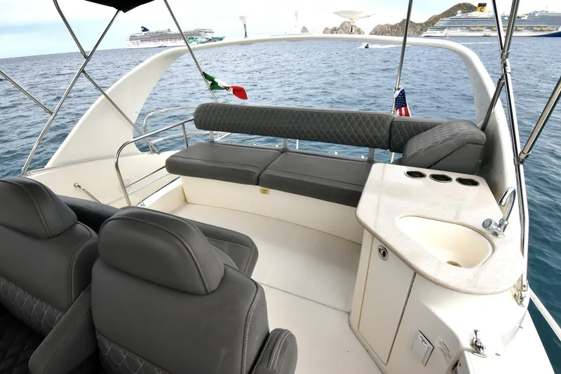 Slide: The Image of 2010 38 Silveron Sedan Bridge - Pura Vida - 5852696