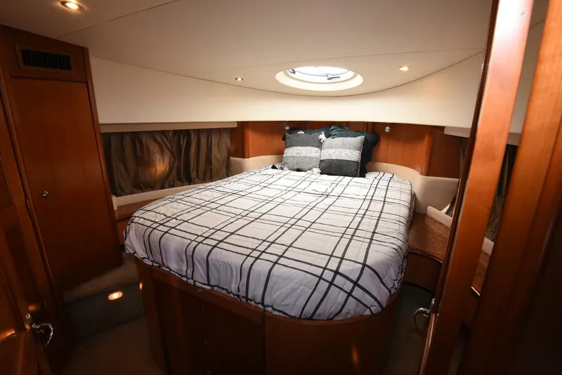 Slide: The Image of 2010 38 Silveron Sedan Bridge - Pura Vida - 5852652