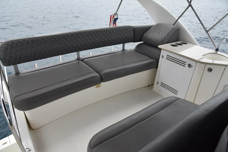 Slide: The Image of 2010 38 Silveron Sedan Bridge - Pura Vida - 5852699