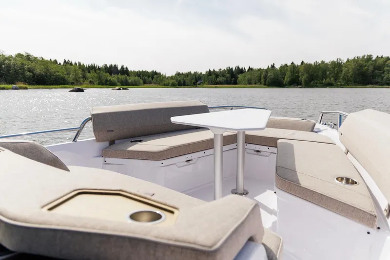 Slide: The Image of Axopar 29 2026 - 5798843