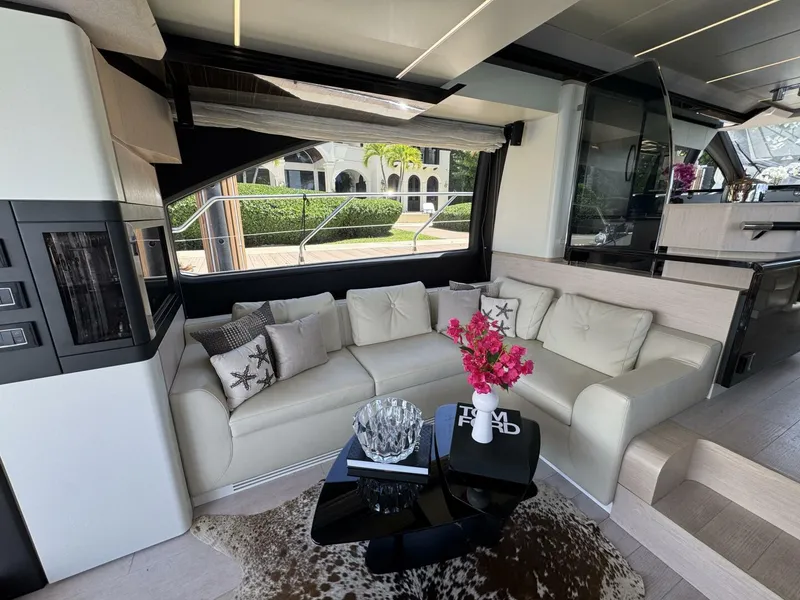 Slide: The Image of Azimut 66 Flybridge 2018 - 5799383