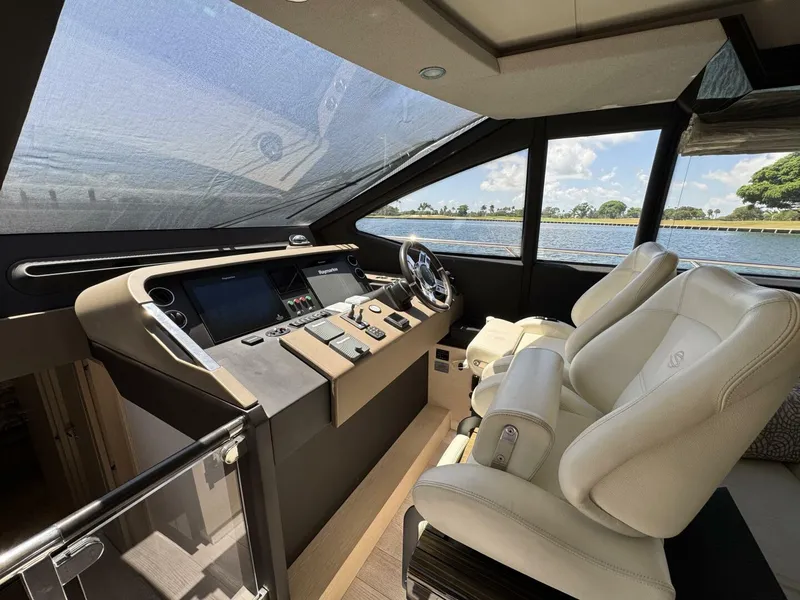 Slide: The Image of Azimut 66 Flybridge 2018 - 5799392