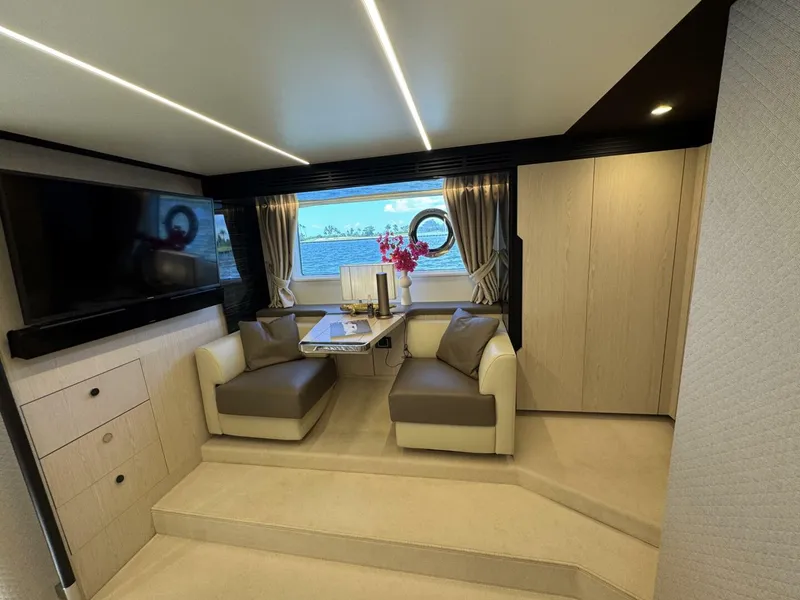 Slide: The Image of Azimut 66 Flybridge 2018 - 5799443
