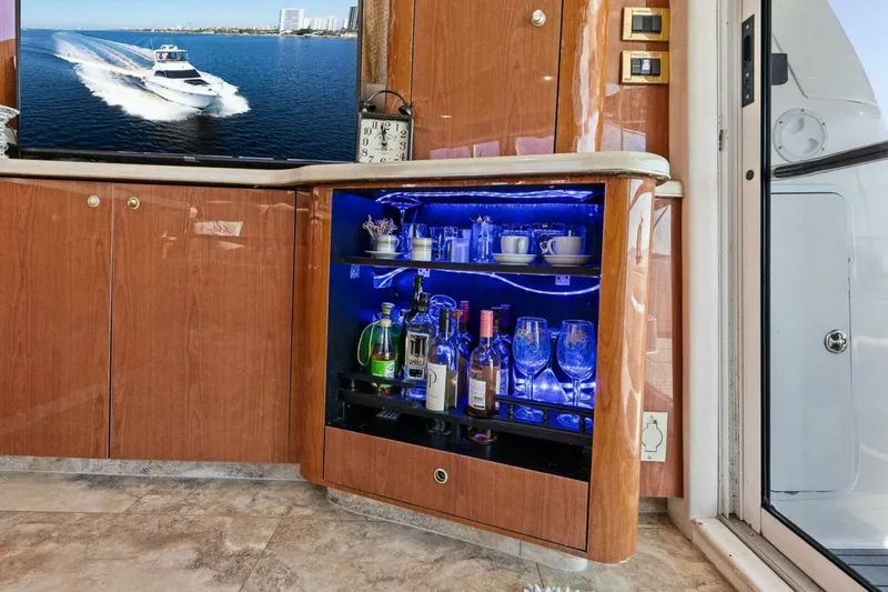 Slide: The Image of Sea Ray 480 Sedan Bridge 1998 - 5811600