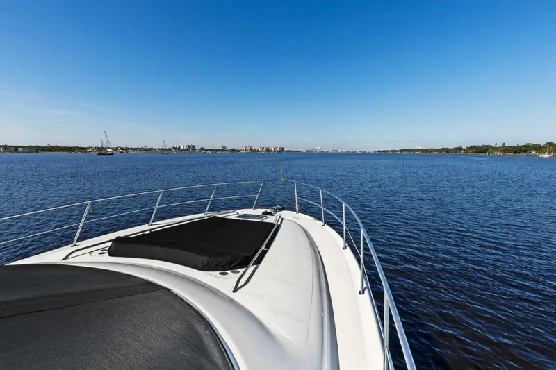 Slide: The Image of Sea Ray 480 Sedan Bridge 1998 - 5811613