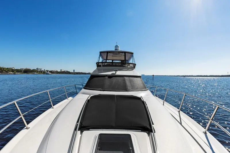 Slide: The Image of Sea Ray 480 Sedan Bridge 1998 - 5811614