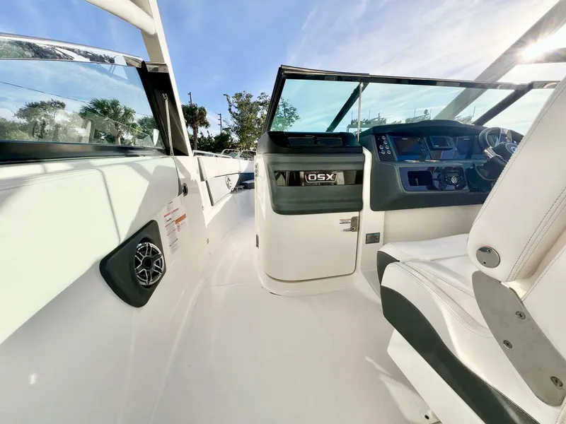 Slide: The Image of Chaparral 280 OSX 2021 - 5800733