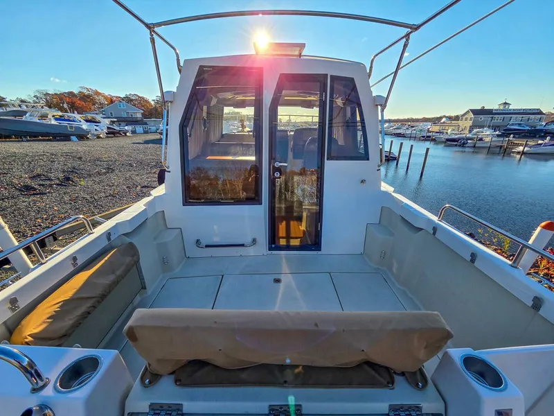 Slide: The Image of Ranger Tug R-23 2021 - 5800790