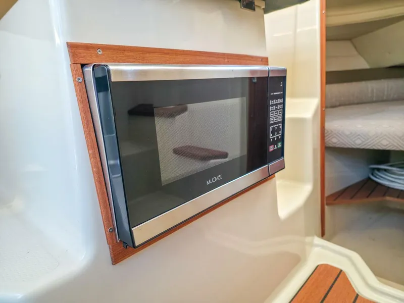 Slide: The Image of Ranger Tug R-23 2021 - 5800813