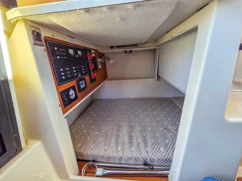 Slide: The Image of Ranger Tug R-23 2021 - 5800811