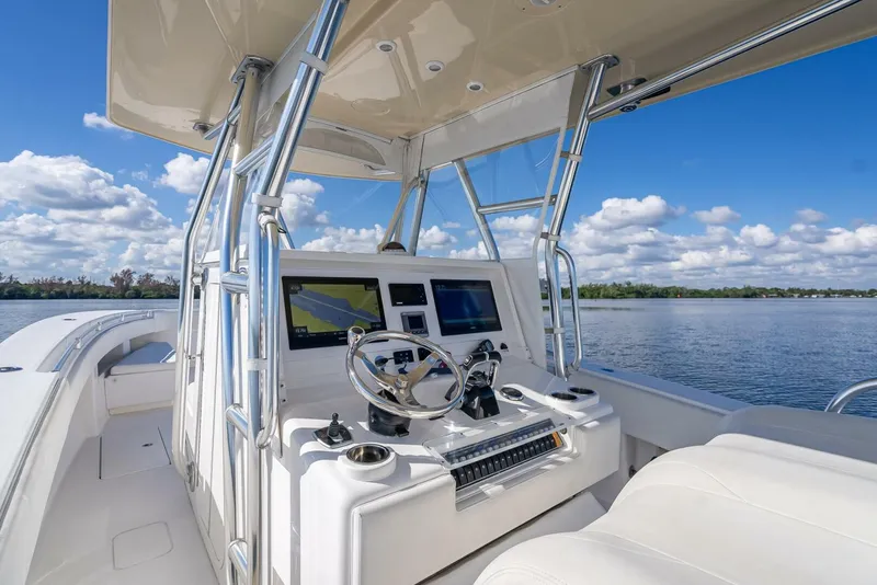 Slide: The Image of Invincible 36 2013 - 5819425