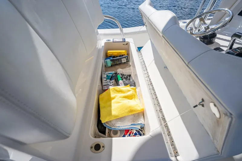 Slide: The Image of Invincible 36 2013 - 5819431