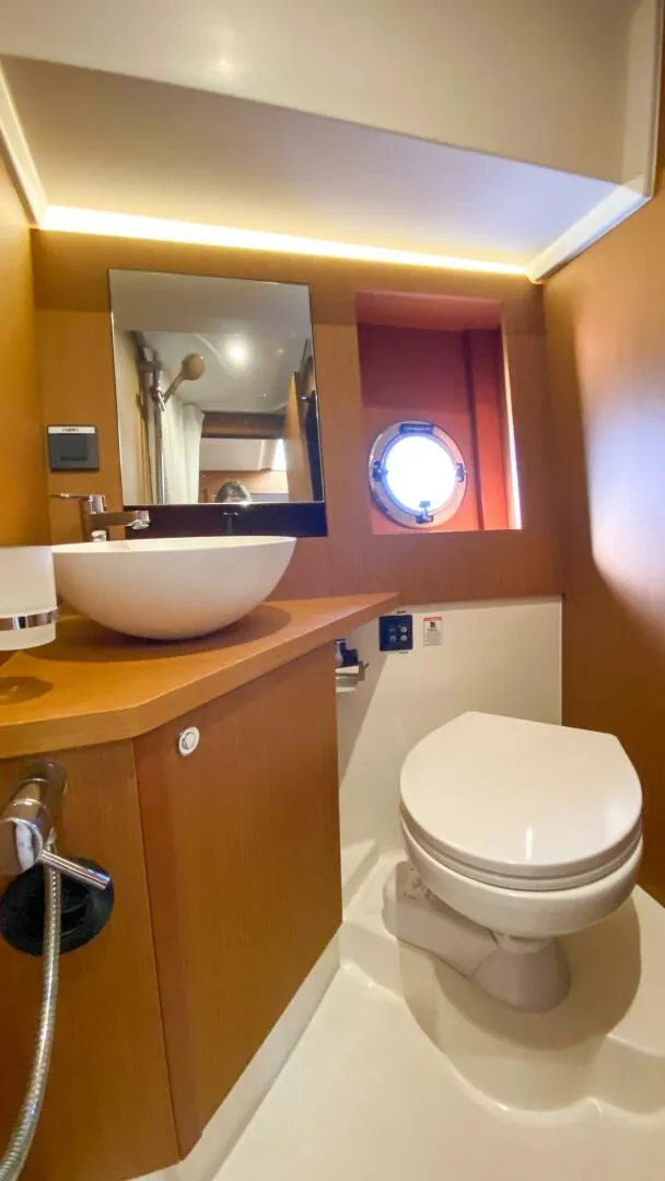 Slide: The Image of Day Head Wet head - 5811552