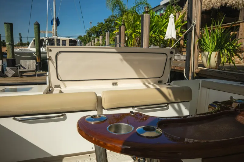 Slide: The Image of Pursuit OS 385 Offshore 2016 - 5802360