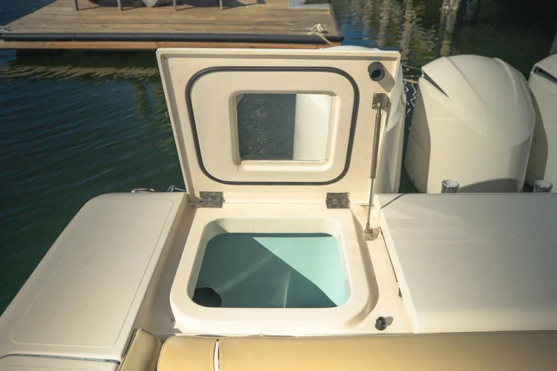 Slide: The Image of Pursuit OS 385 Offshore 2016 - 5802361