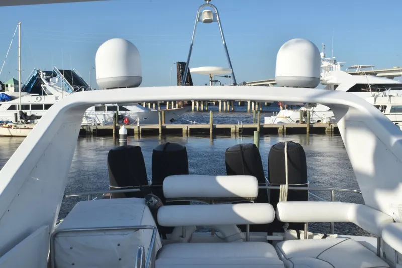 Slide: The Image of Neptunus Flybridge 1997 - 5801982