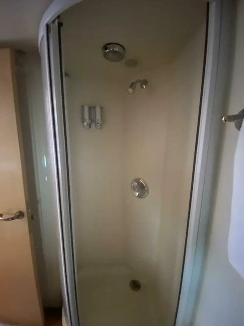 Slide: The Image of Neptunus Flybridge 1997 - 5802032