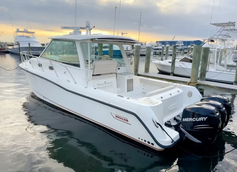 Slide: The Image of Boston Whaler 345 Conquest Pilothouse 2014 - 5818933