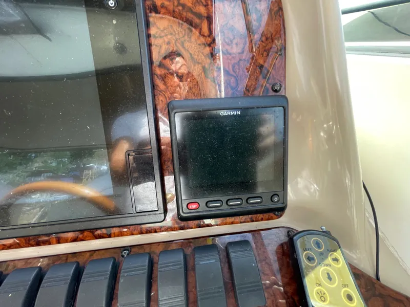 Slide: The Image of SEA RAY 340 Amberjack 2001 - 18
