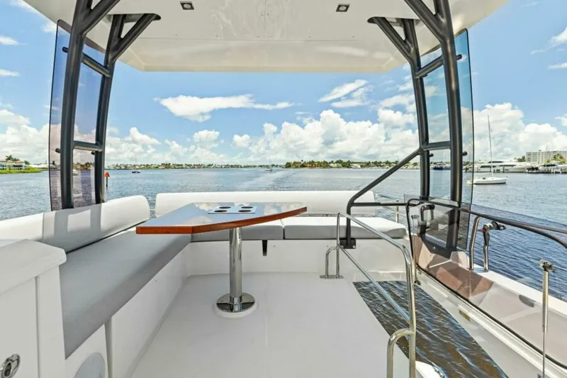Slide: The Image of 2025 Prestige 460 Flybridge - Sistership - 5802316