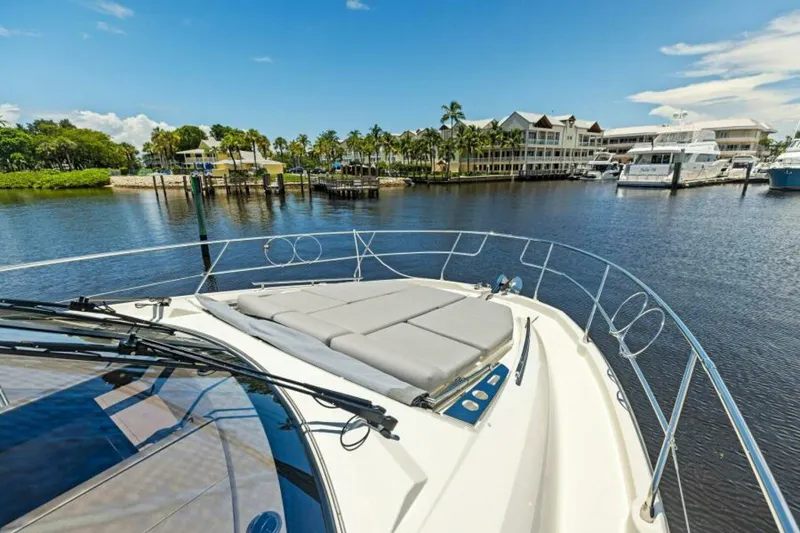 Slide: The Image of 2025 Prestige 460 Flybridge - Sistership - 5802327