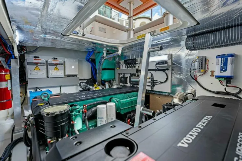 Slide: The Image of 2025 Prestige 460 Flybridge - Sistership - 5802334