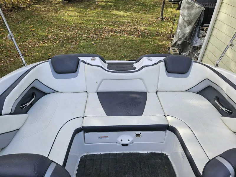 Slide: The Image of Yamaha SX192 2015 - 5802558