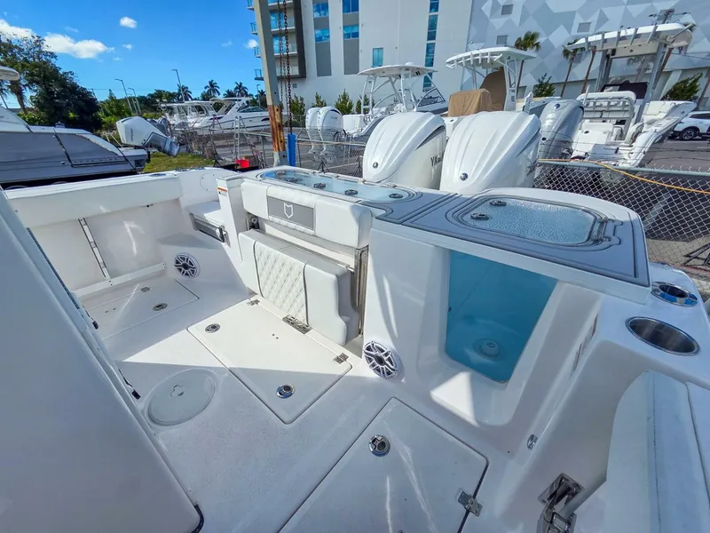 Slide: The Image of Sea Fox 288 Commander 2026 - 5878403