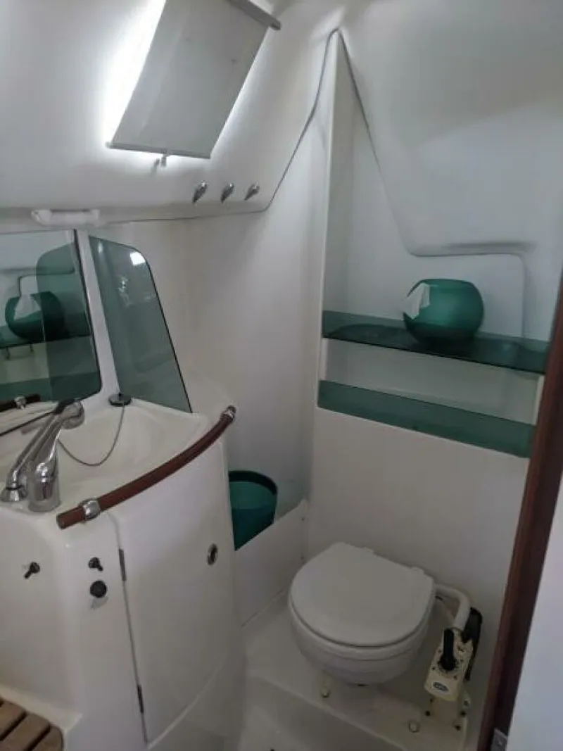 Slide: The Image of Beneteau 323 2005 - 5803016