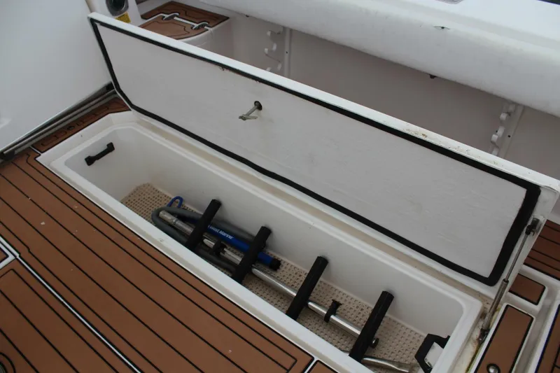 Slide: The Image of Fish Box And Storage Cockpit - 5803144