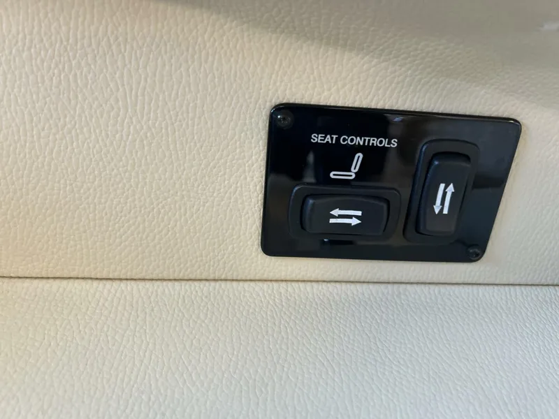 Slide: The Image of Regal 28 2019 - 5803365