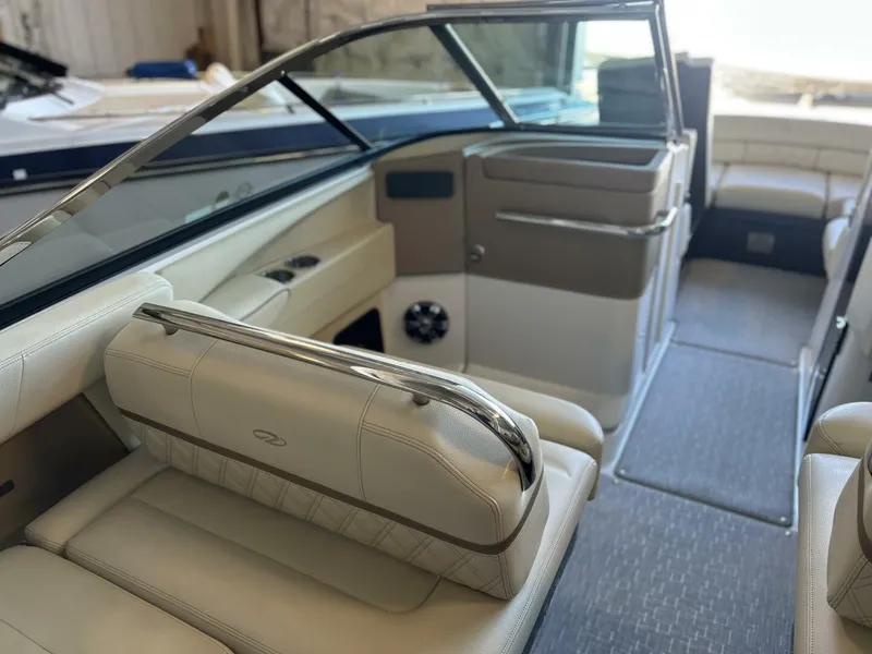 Slide: The Image of Regal 28 2019 - 5803372