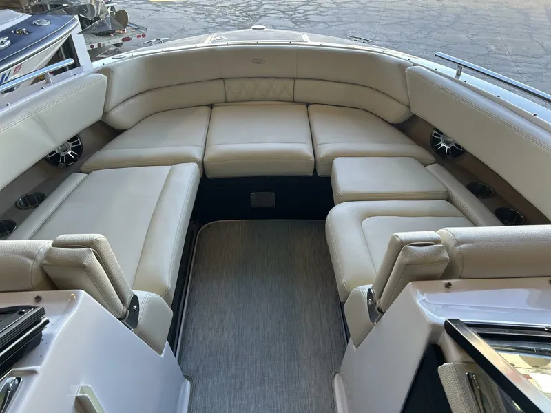 Slide: The Image of Regal 28 2019 - 5803360