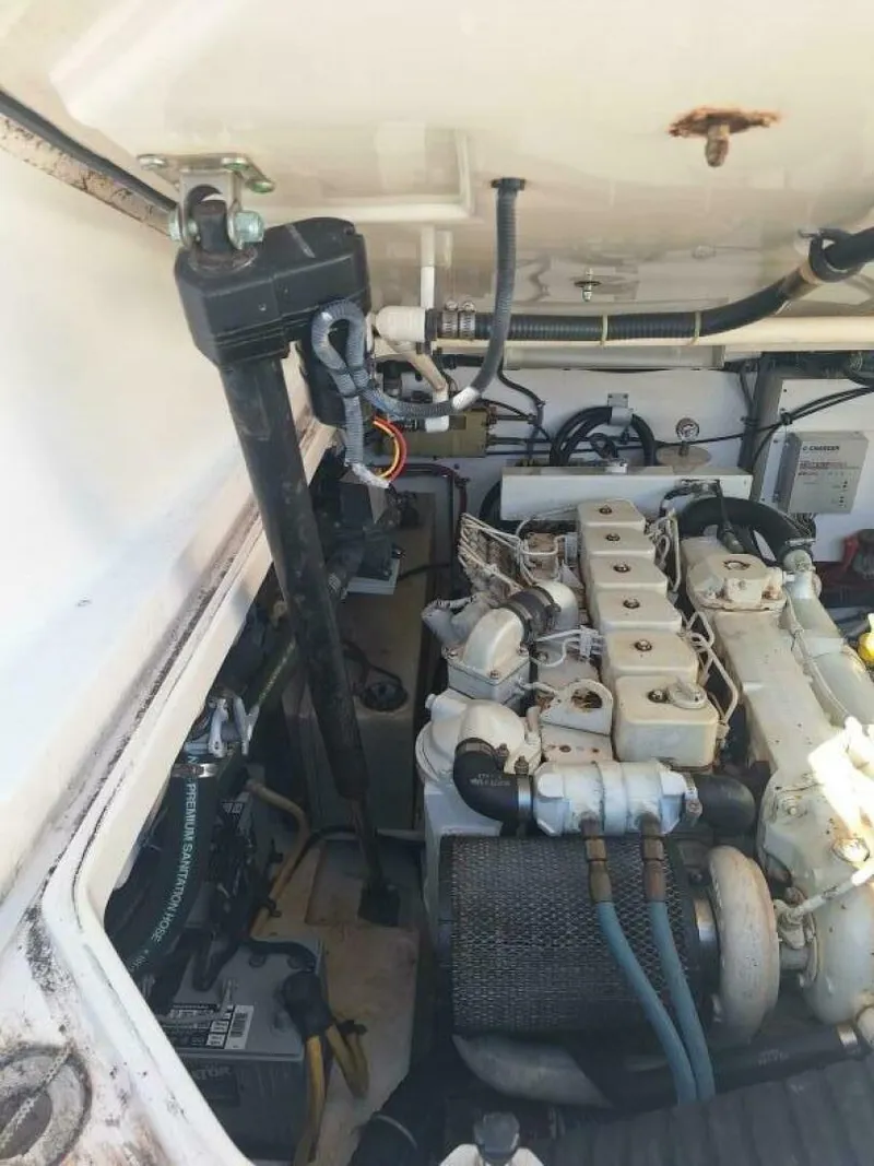 Slide: The Image of Tiara 3500 Open 2002 - 5994345