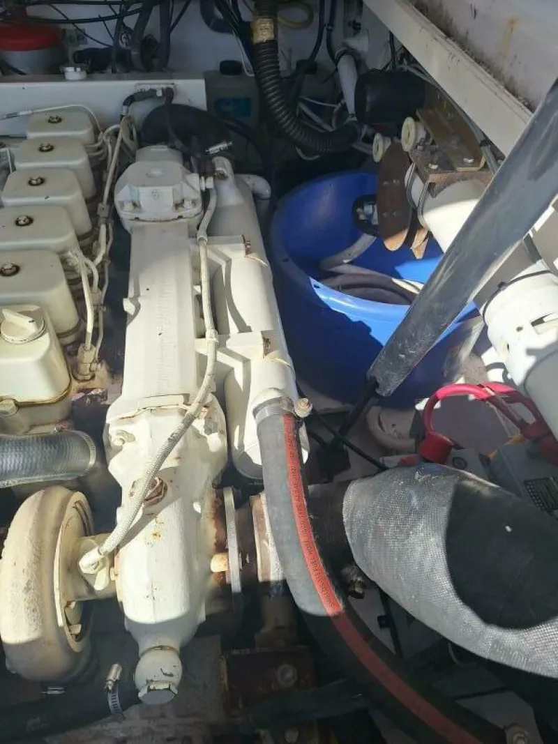 Slide: The Image of Tiara 3500 Open 2002 - 5994353